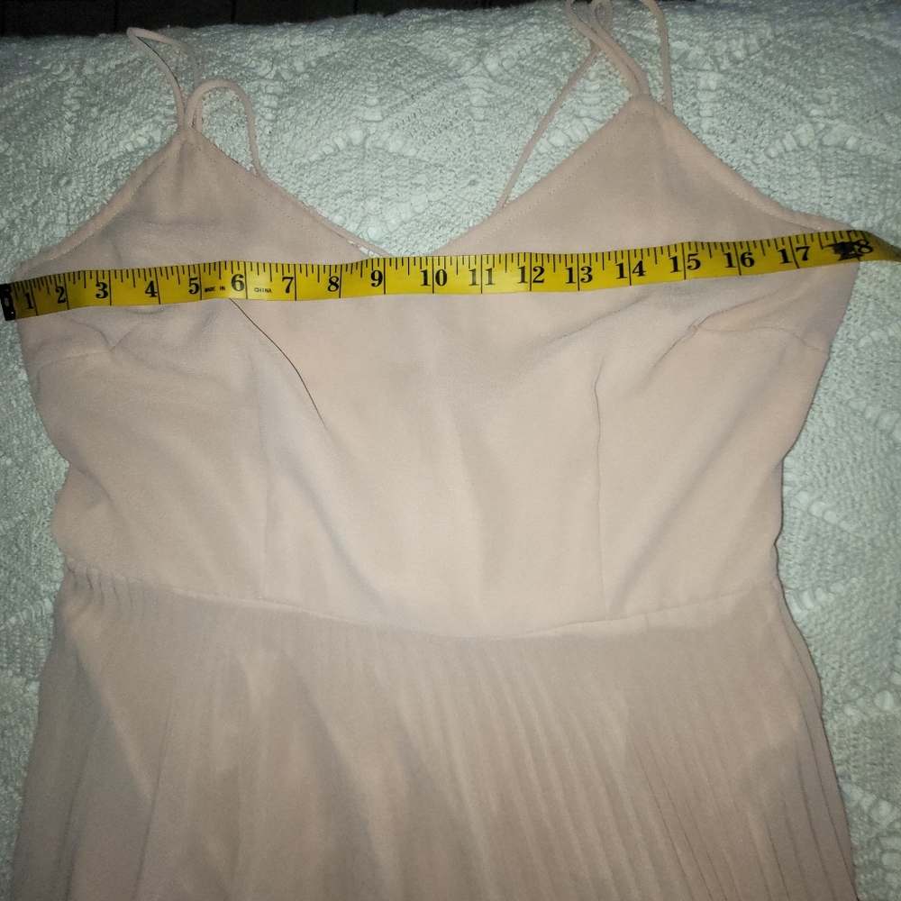 ASOS V-Neckline Peach Maxi Pleaded Cami Maxi Dress Size 8 - Picture 9 of 11